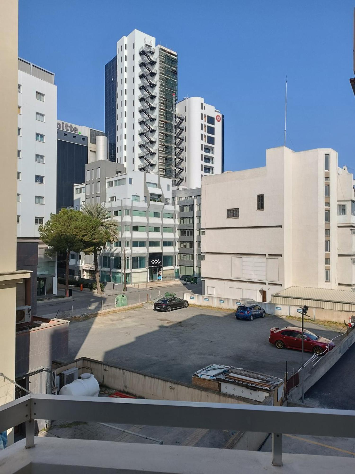 Markora Central Apartment Nikosia Bagian luar foto